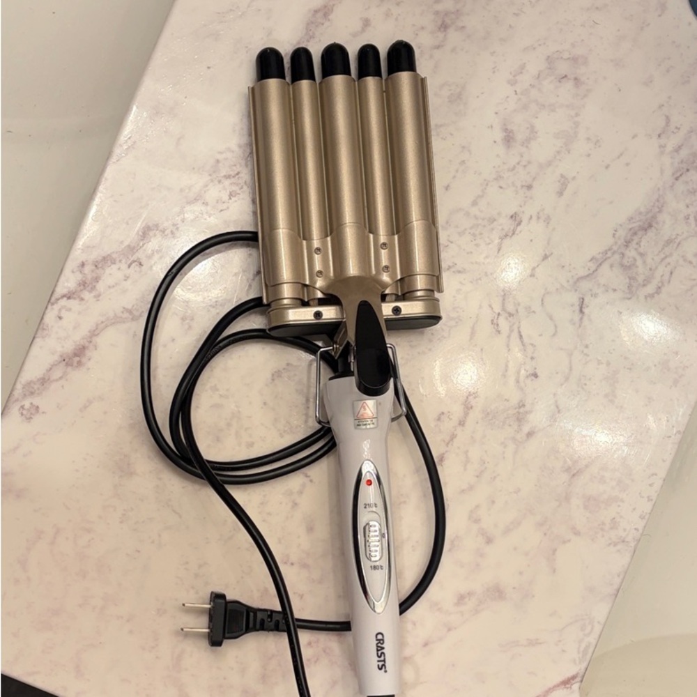 Gold and Silver Hair Waver